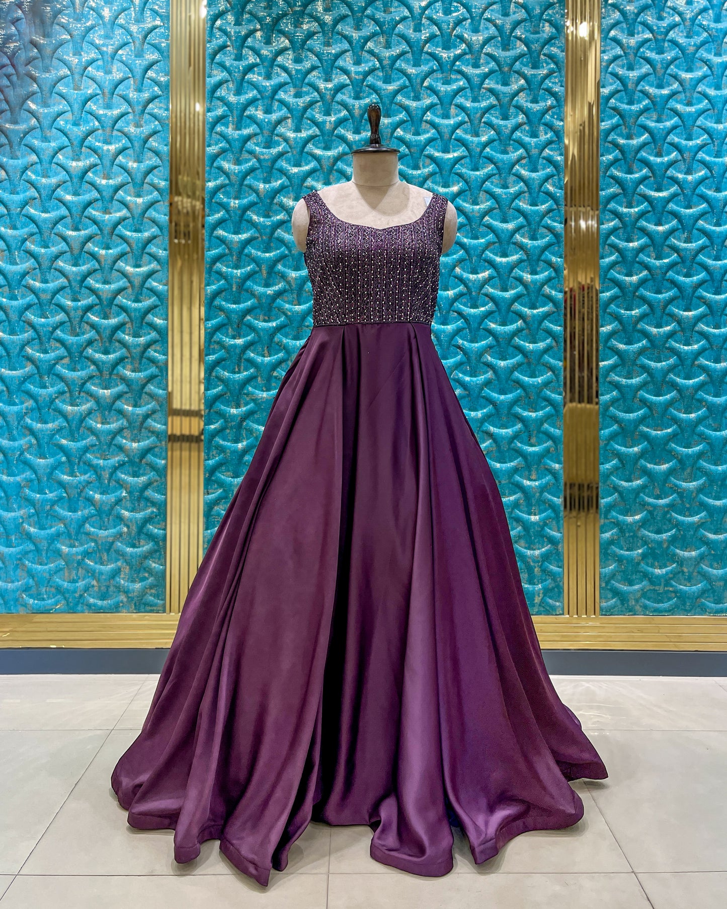 Gown Wine 6411 S4005