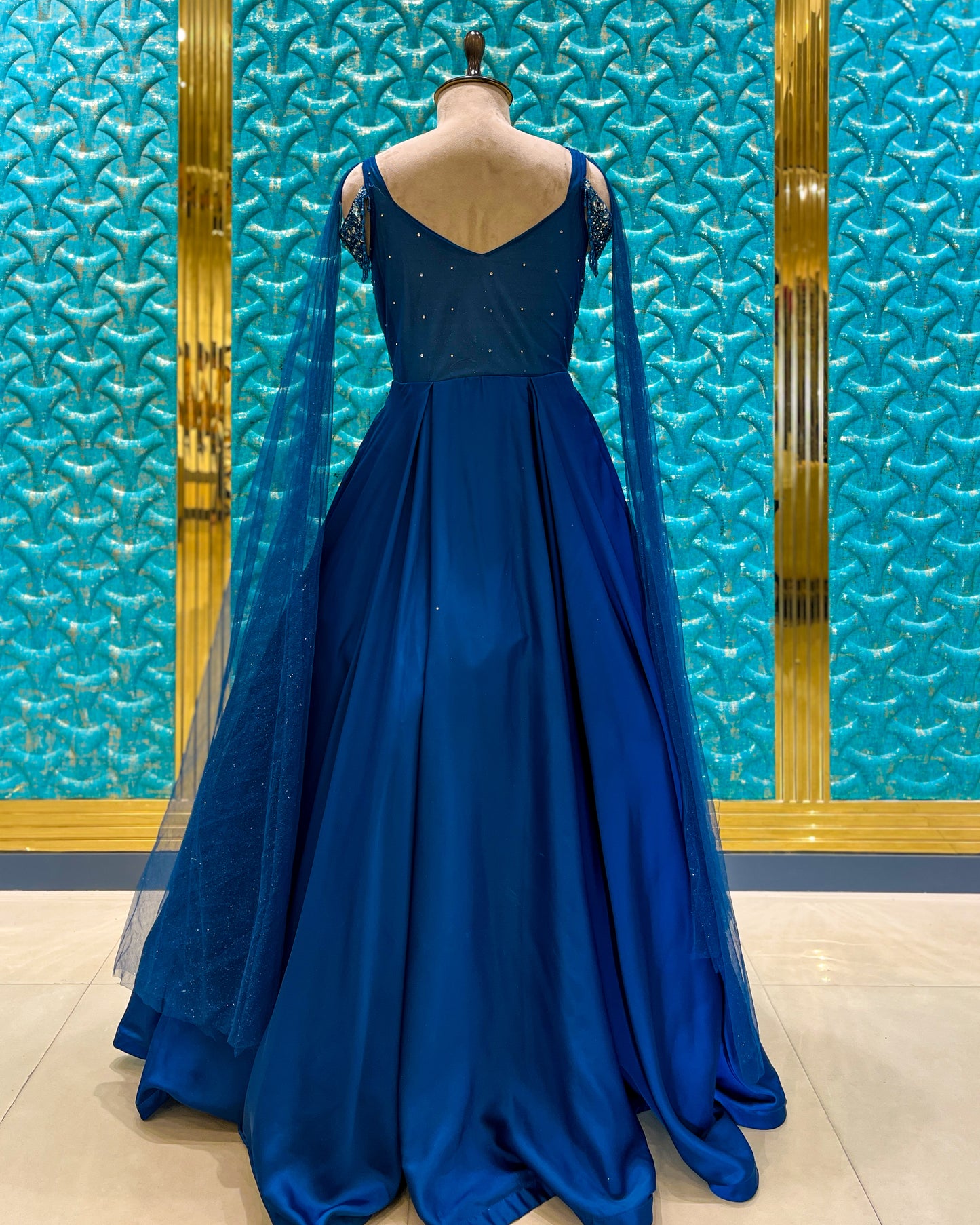 Gown N. Blue 5004 S4005
