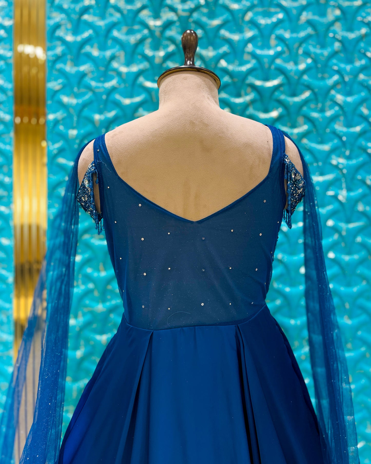 Gown N. Blue 5004 S4005