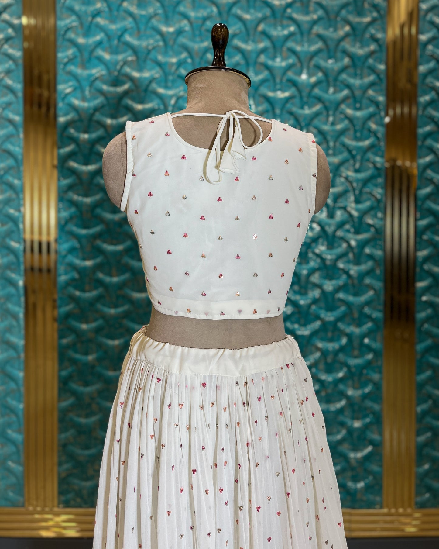 Crop Top Lehenga Cream 405 A2018